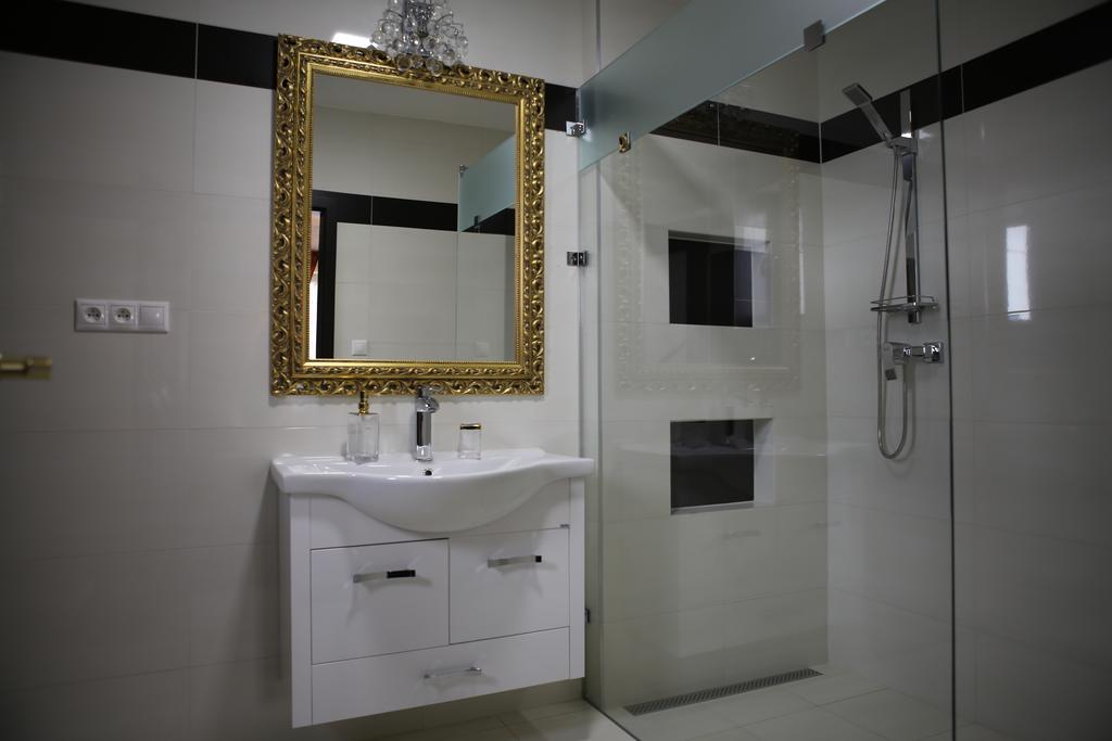 Hotel Kotva Bratislava Kamer foto